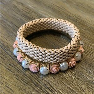 Light pink bracelet set